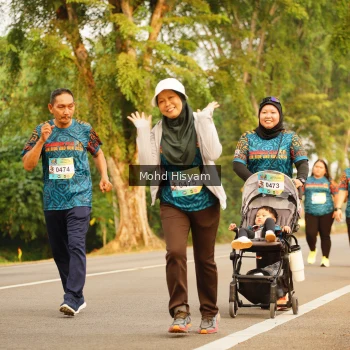 Runner Photo 3743895