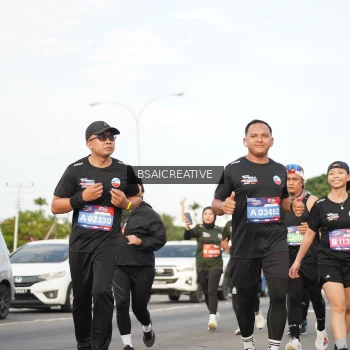 Runner Photo 3743905