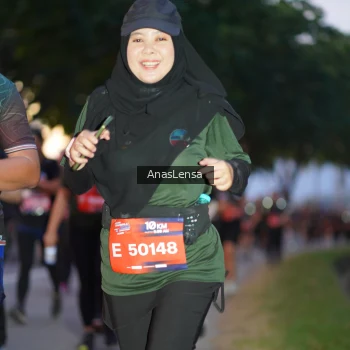 Runner Photo 3743911