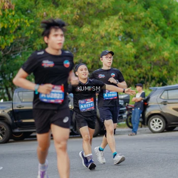 Runner Photo 3743914