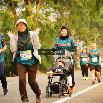 Runner Photo 3743945