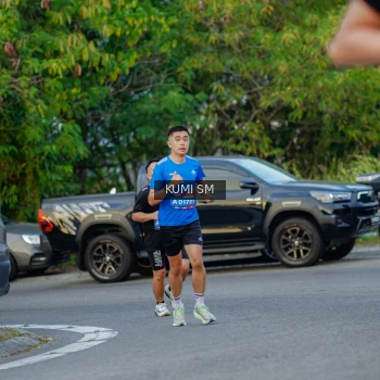 Runner Photo 3743951