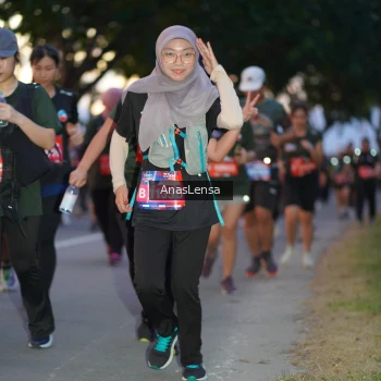 Runner Photo 3743956