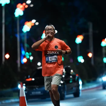 Runner Photo 3743978