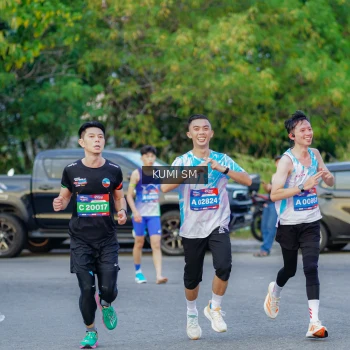 Runner Photo 3743983