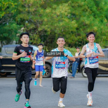 Runner Photo 3743992