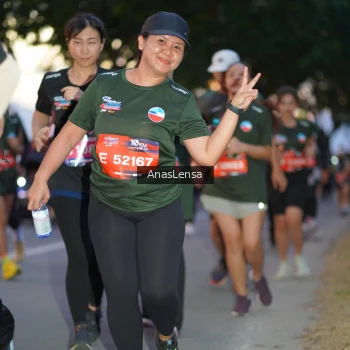 Runner Photo 3744001