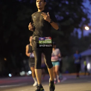 Runner Photo 3744033