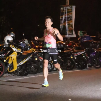 Runner Photo 3744052