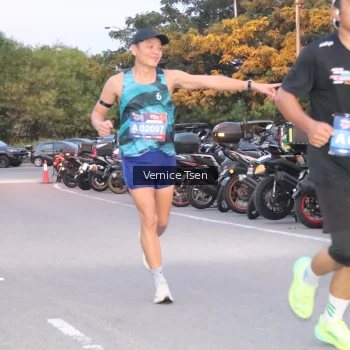 Runner Photo 3744177