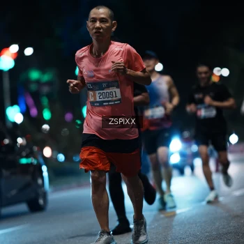 Runner Photo 3744240