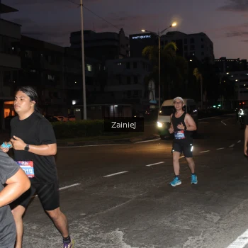 Runner Photo 3744344