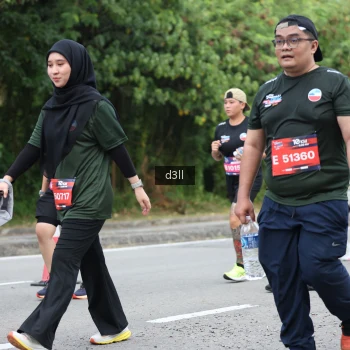 Runner Photo 3744392