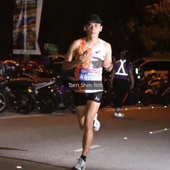 Runner Photo 3744418