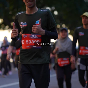 Runner Photo 3744441