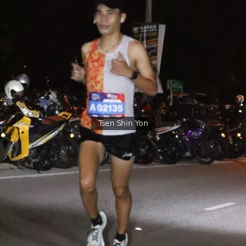 Runner Photo 3744515