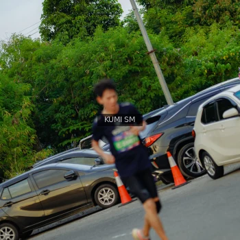 Runner Photo 3744533