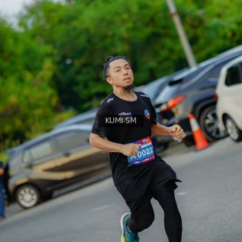 Runner Photo 3744574