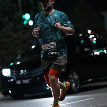 Runner Photo 3744575
