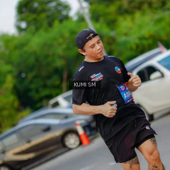 Runner Photo 3744593