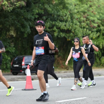 Runner Photo 3744603