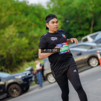 Runner Photo 3744611