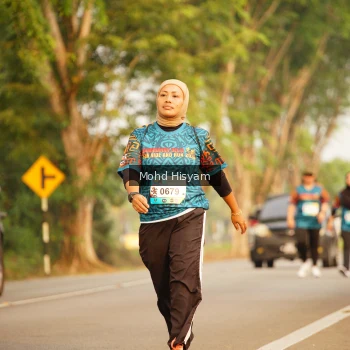 Runner Photo 3744618