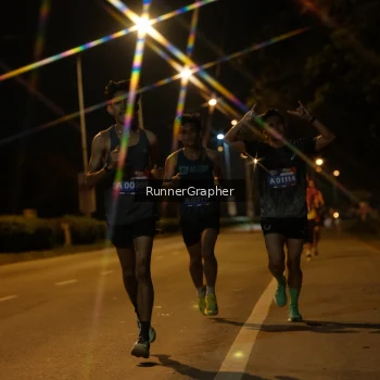 Runner Photo 3744623
