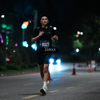 Runner Photo 3744626