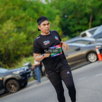 Runner Photo 3744645