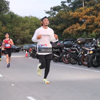 Runner Photo 3744647