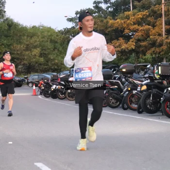 Runner Photo 3744648