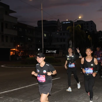 Runner Photo 3744666