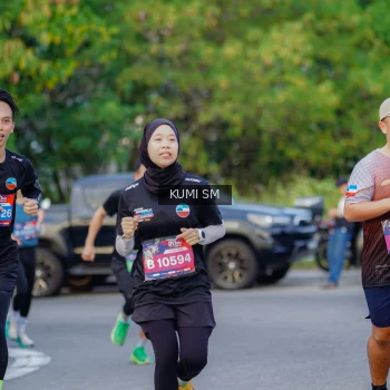 Runner Photo 3744685
