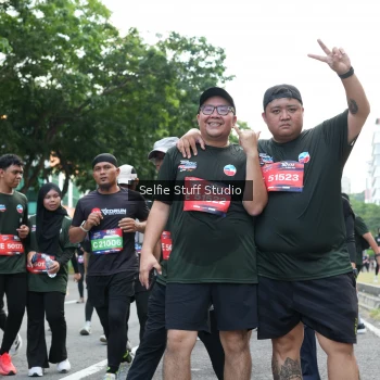 Runner Photo 3744713