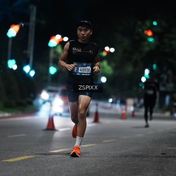 Runner Photo 3744766