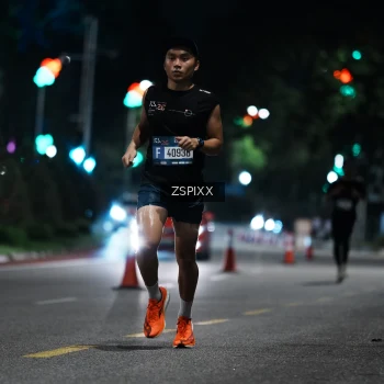 Runner Photo 3744807