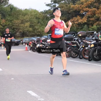 Runner Photo 3744808