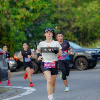 Runner Photo 3744813