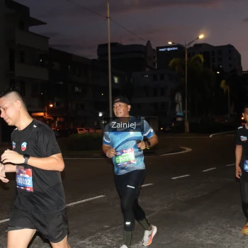 Runner Photo 3744843