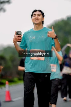 Runner Photo 3744906
