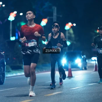 Runner Photo 3744945