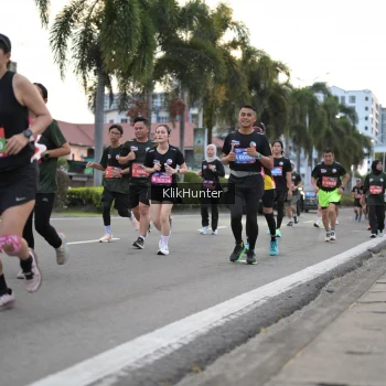 Runner Photo 3745000