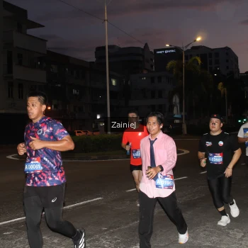Runner Photo 3745038