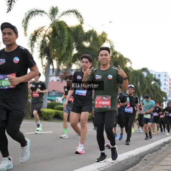 Runner Photo 3745186