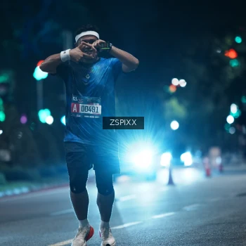 Runner Photo 3745318