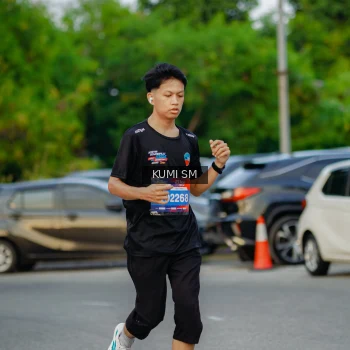 Runner Photo 3745319