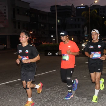 Runner Photo 3745419