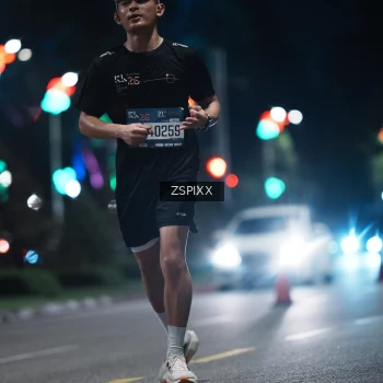 Runner Photo 3745431