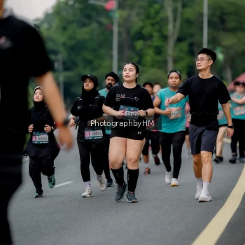 Runner Photo 3745446